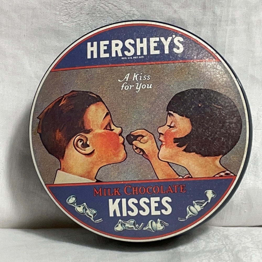 Vintage 1982 HERSHEY'S Round Collectible Tin